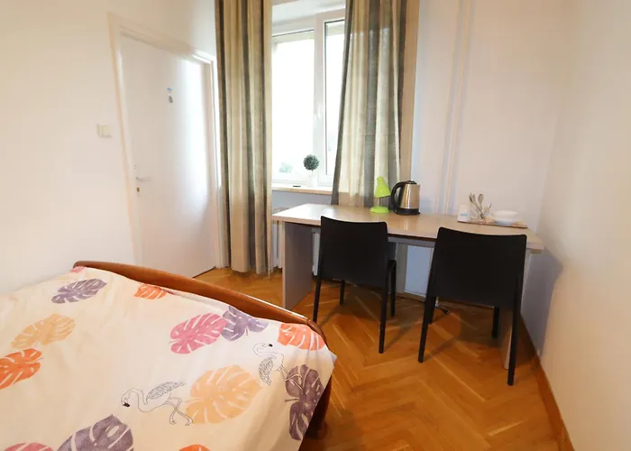 Fantastic - Ns54 Apartment